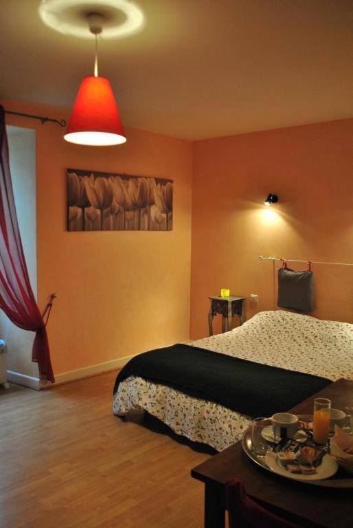 Le Beffroi Aparthotel Tournon-d'Agenais Exterior photo