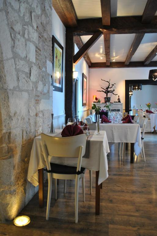 Le Beffroi Aparthotel Tournon-d'Agenais Exterior photo